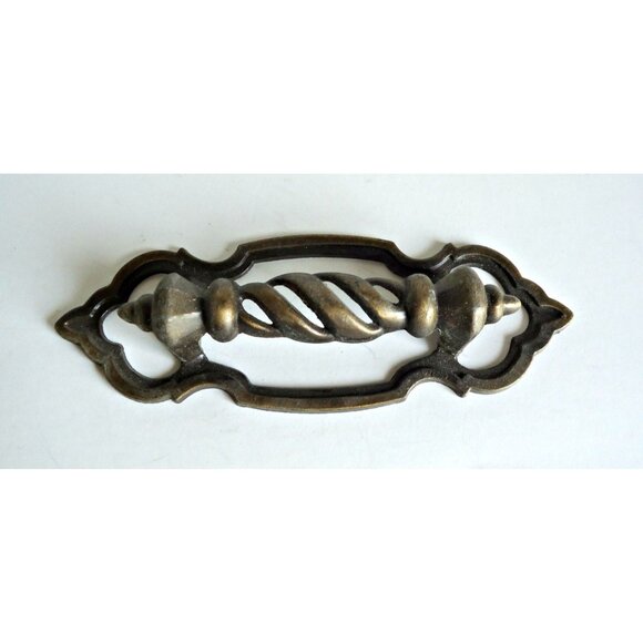 6 Vintage Metal Brass Drawer Pulls  Nice Patina - Picture 2 of 4